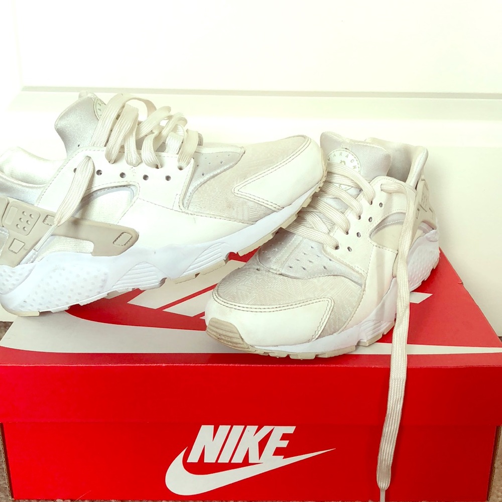 Nike huraches
